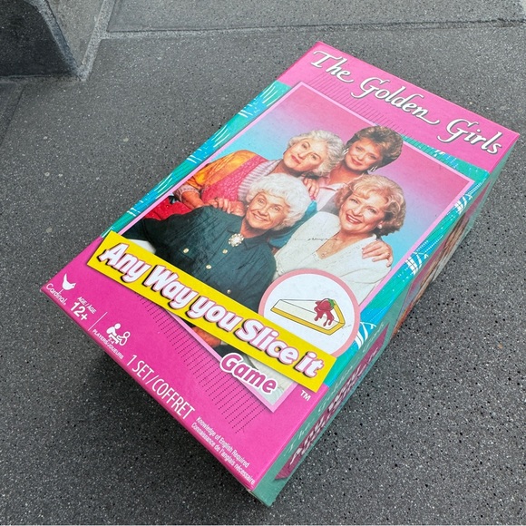 The Golden Girls Any Way You Slice It GAME Retro Trivia CARD BOARD Betty white - Picture 7 of 9